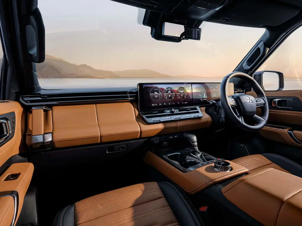 pajero-132.webp