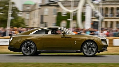 Rolls-Royce Spectre EV Makes Its Debut At Goodwood Festival Of Speed!