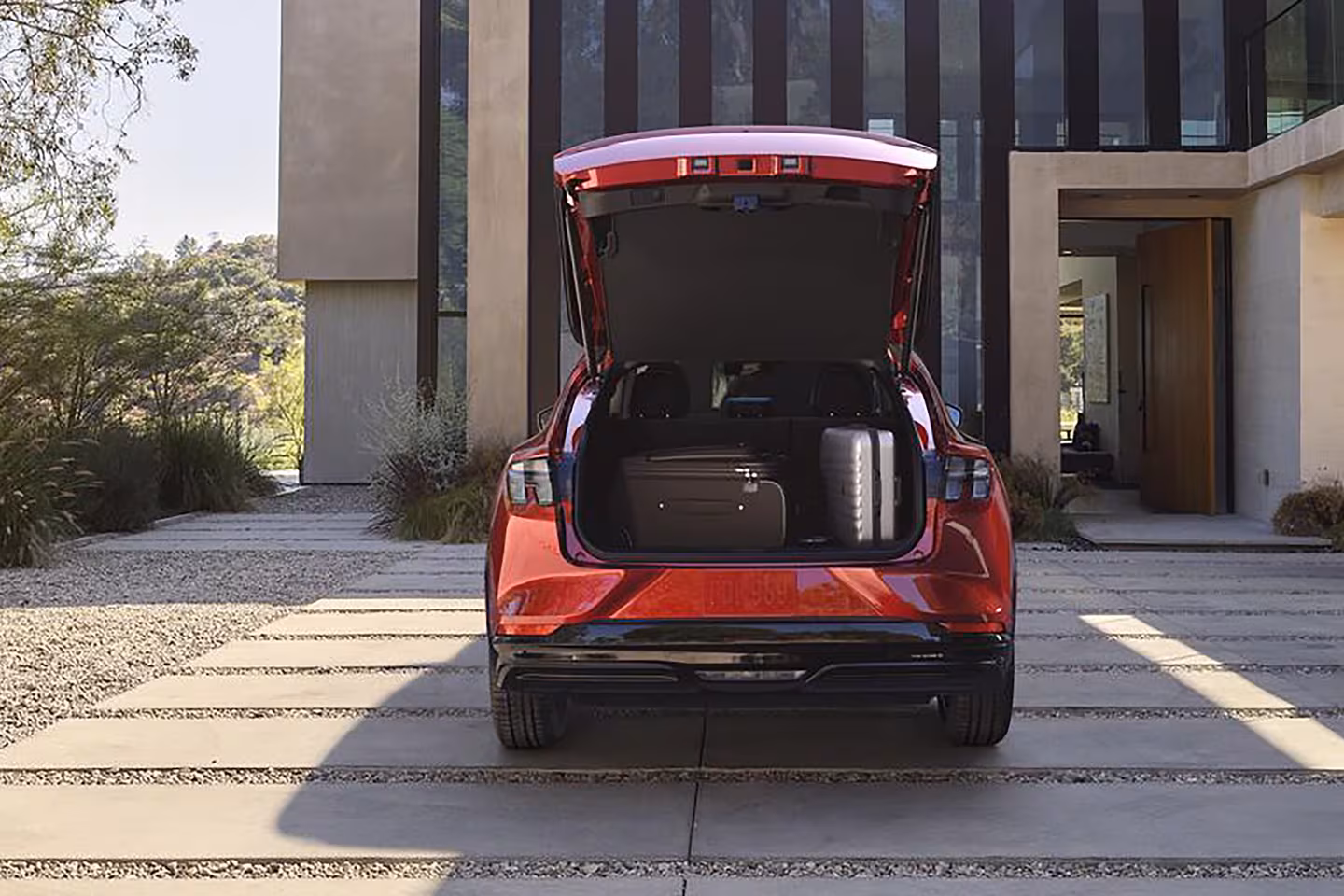 2024 Ford Mustang Mach-E 75.7 kWh (258 hp) Select — photo 4