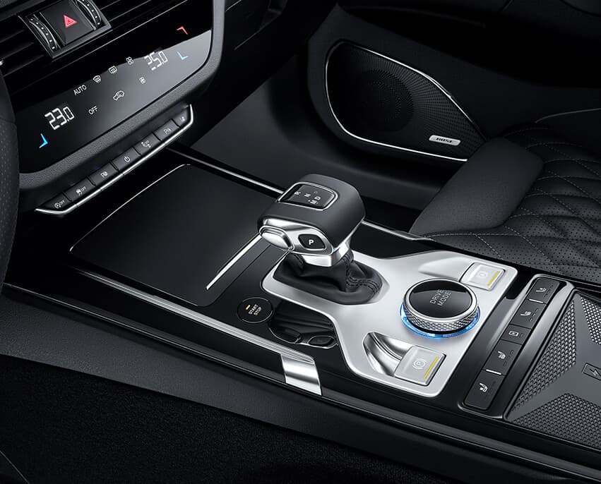 2025 Hongqi HS5 2.0T Flagship (AWD) — photo 9