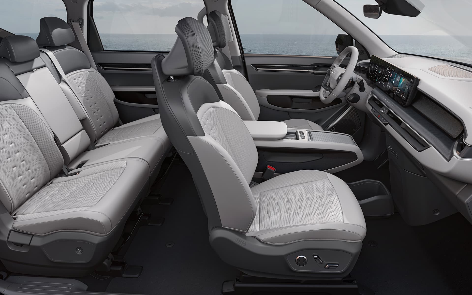 Vehicle gallery image 12