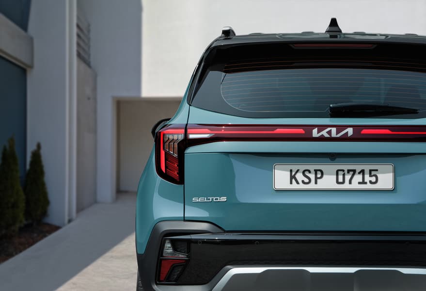 2025 Kia Seltos 1.5L GT-Line — photo 8