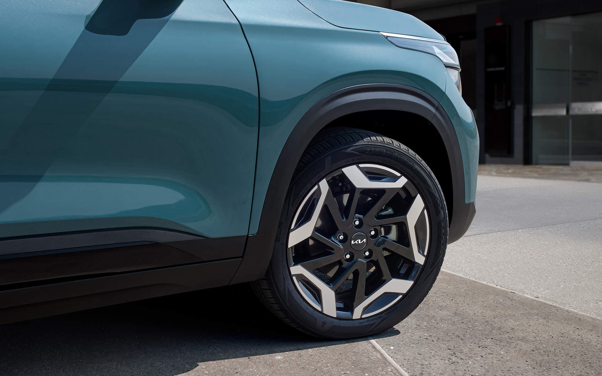 2025 Kia Seltos 1.5L GT-Line — photo 6