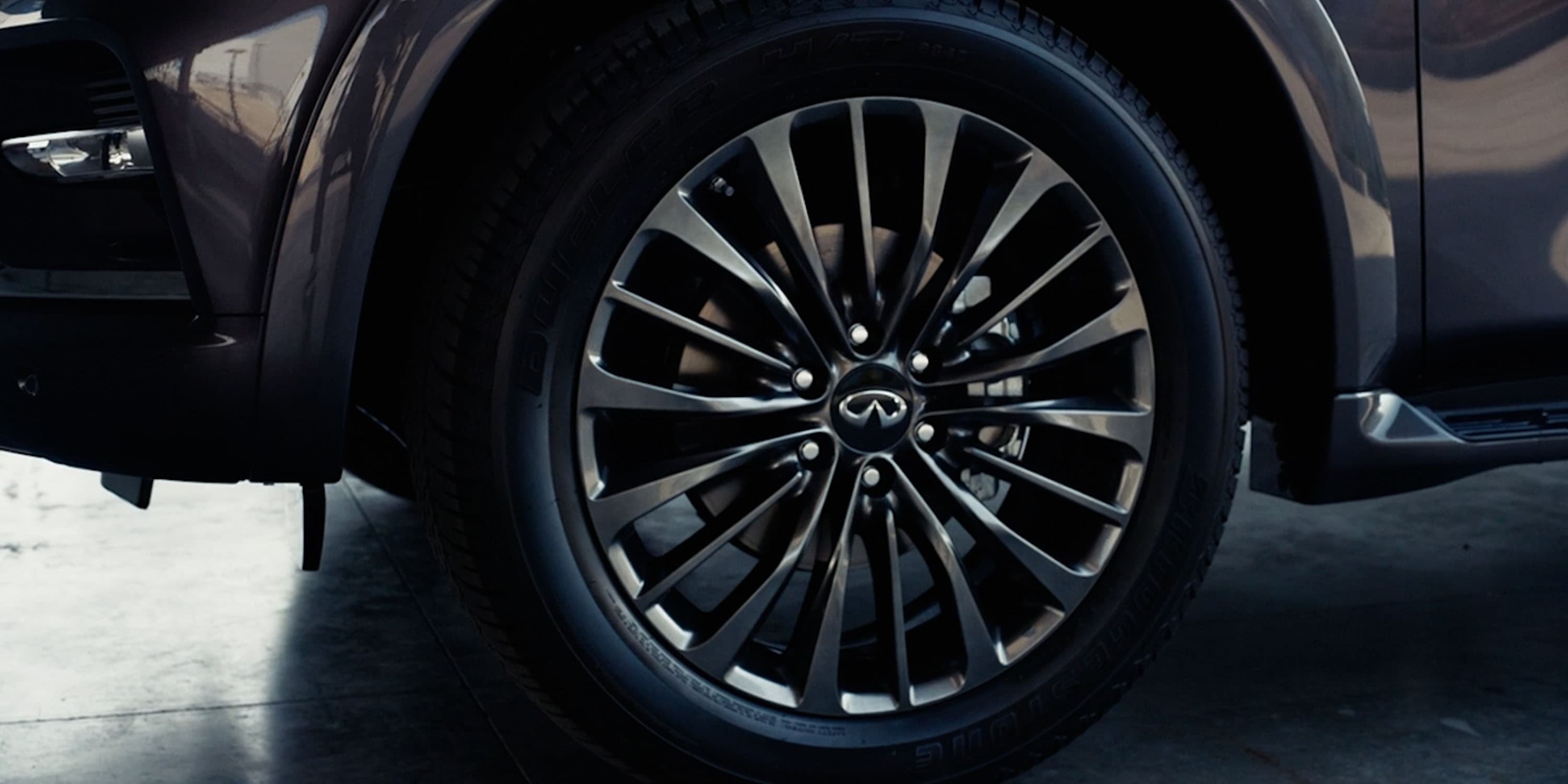 Vehicle gallery image 7