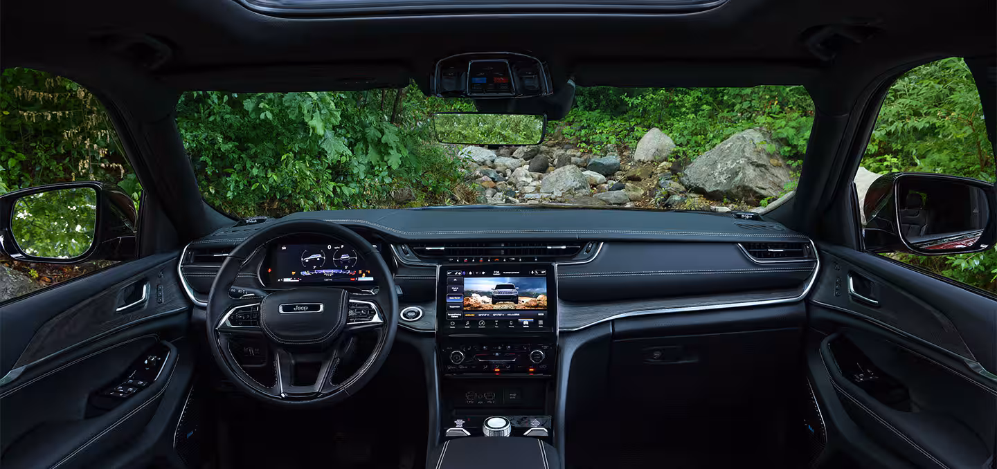 2025 Jeep Grand Cherokee L 5.7L Summit Reserve — photo 6