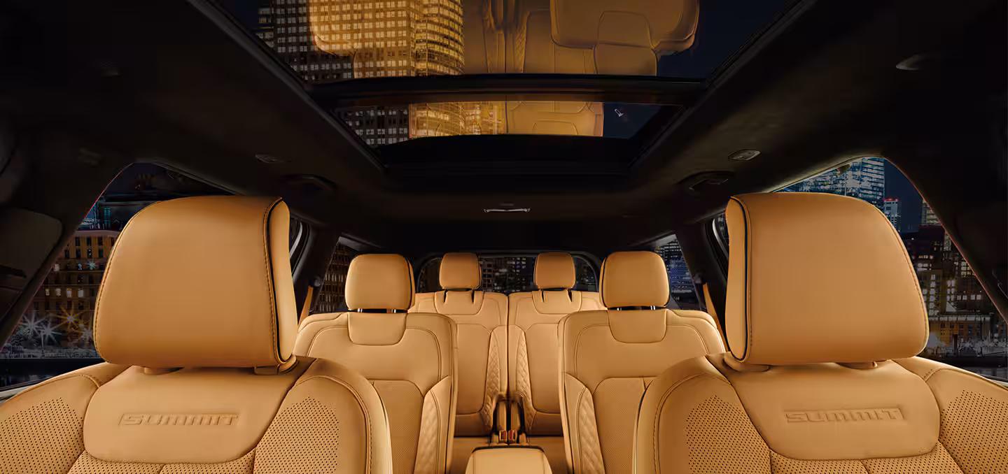 2025 Jeep Grand Cherokee L 5.7L Summit Reserve — photo 8
