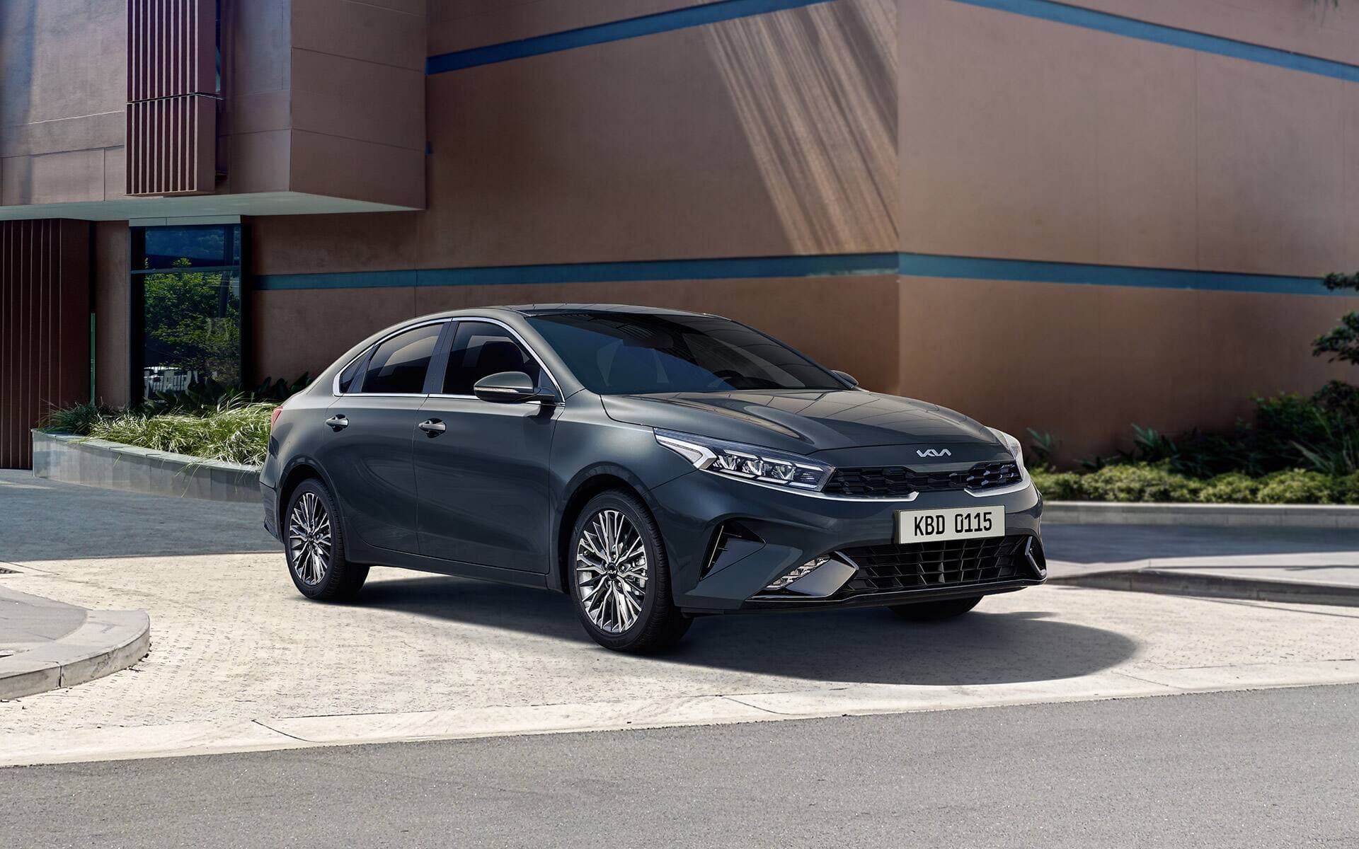 2025 Kia Cerato GT-Line — photo 2