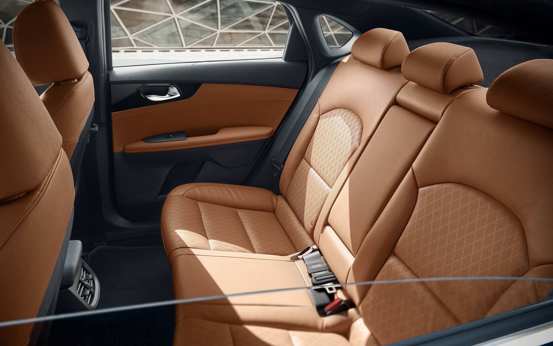 2025 Kia Cerato GT-Line — photo 8
