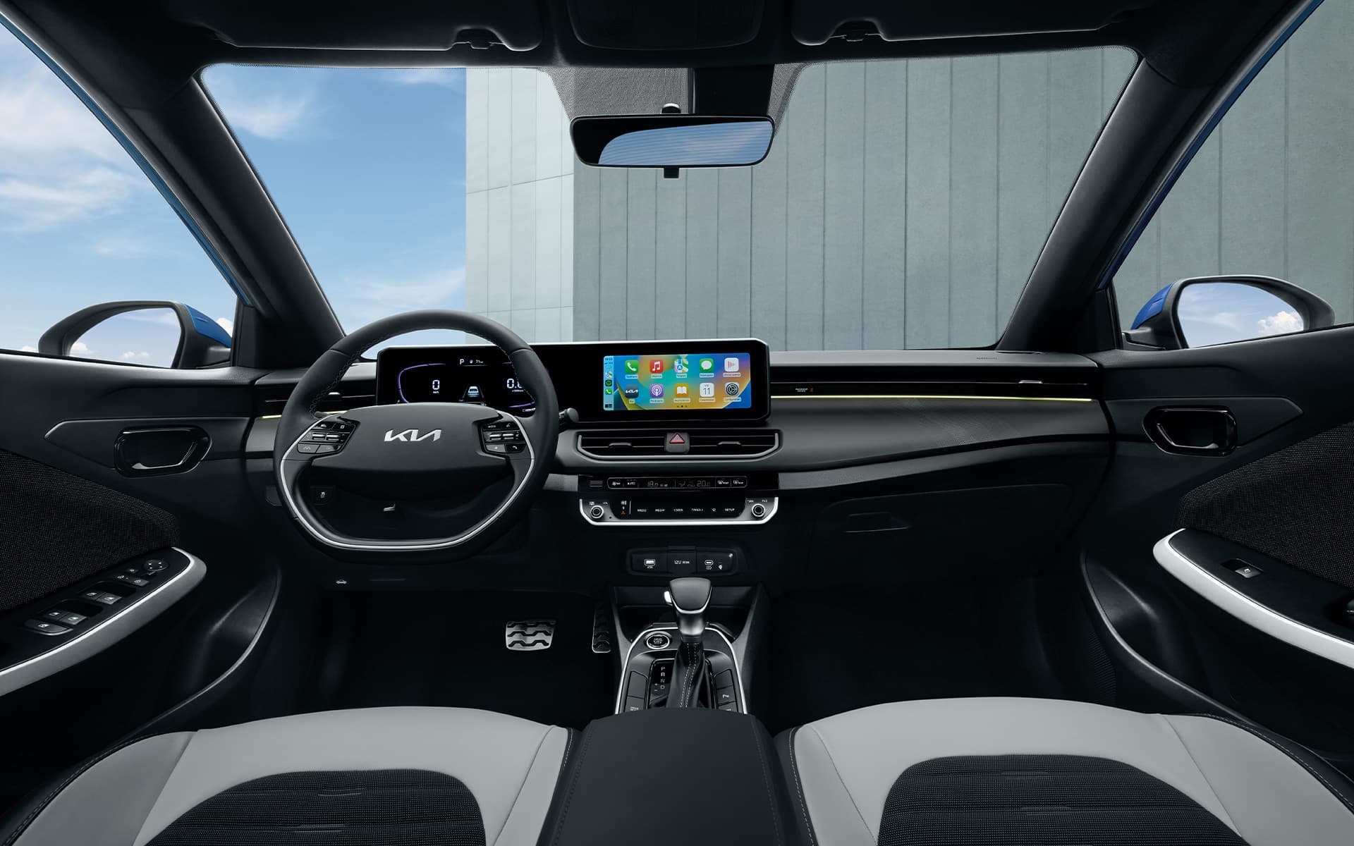 Vehicle gallery image 8