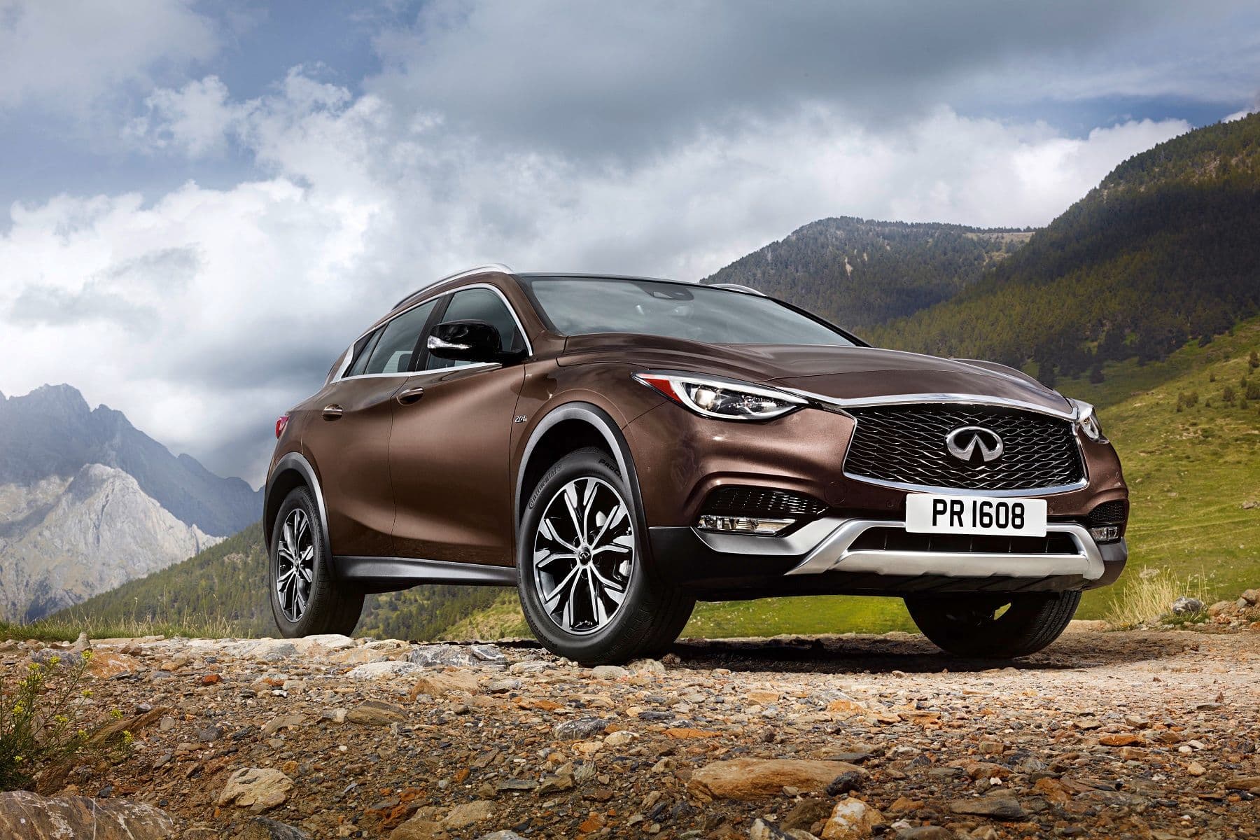 All-new Infiniti QX30 To Go On Sale In The Middle East This Month — cover image