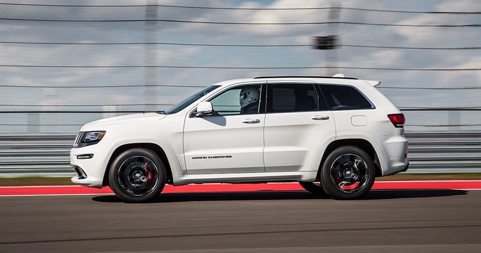2021 Jeep Grand Cherokee 3.6L Laredo 4x2 — photo 4