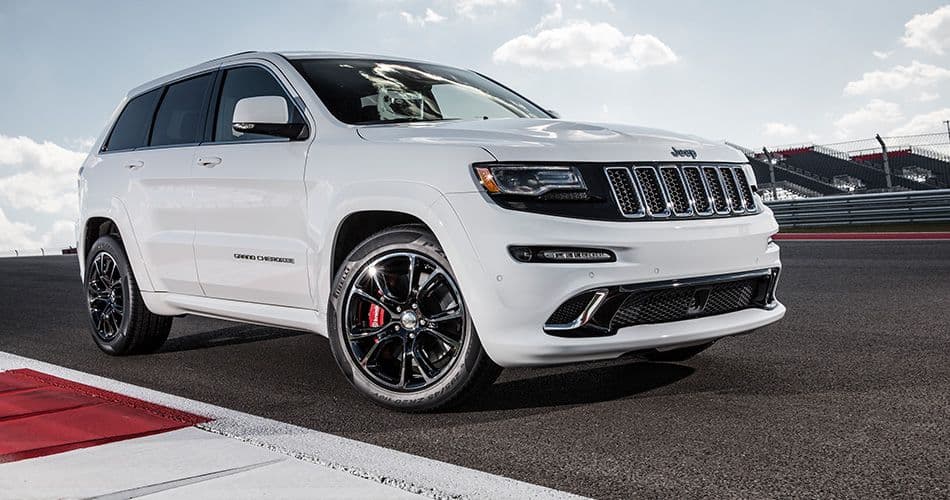 2021 Jeep Grand Cherokee 3.6L Laredo 4x2 — photo 6