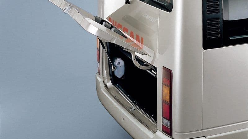 2021 Nissan Civilian 4.5L 22-Seater — photo 2