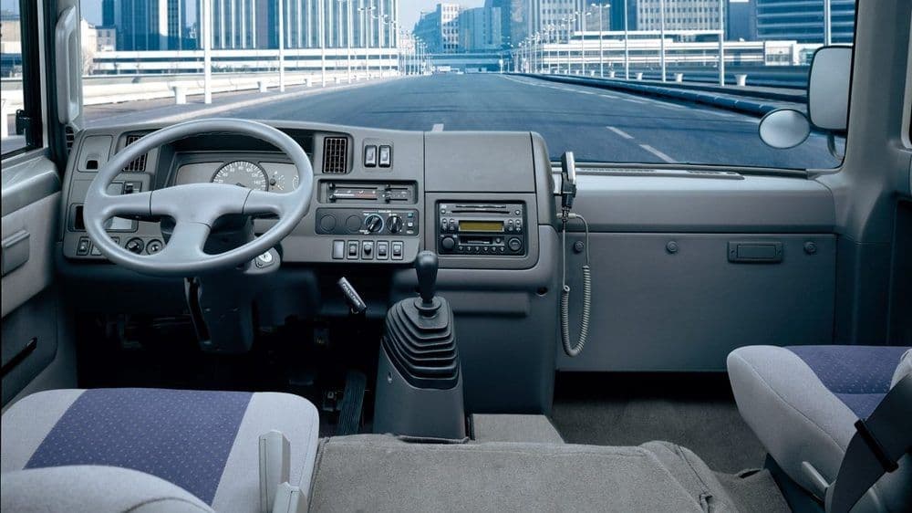 2021 Nissan Civilian 4.5L 22-Seater — photo 5
