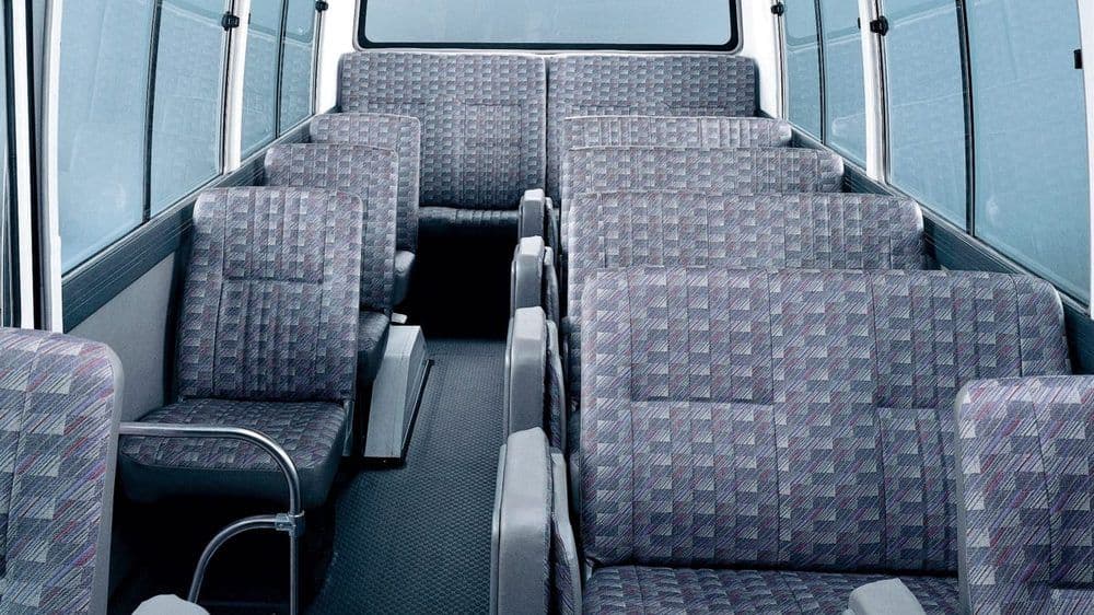 2021 Nissan Civilian 4.5L 22-Seater — photo 4