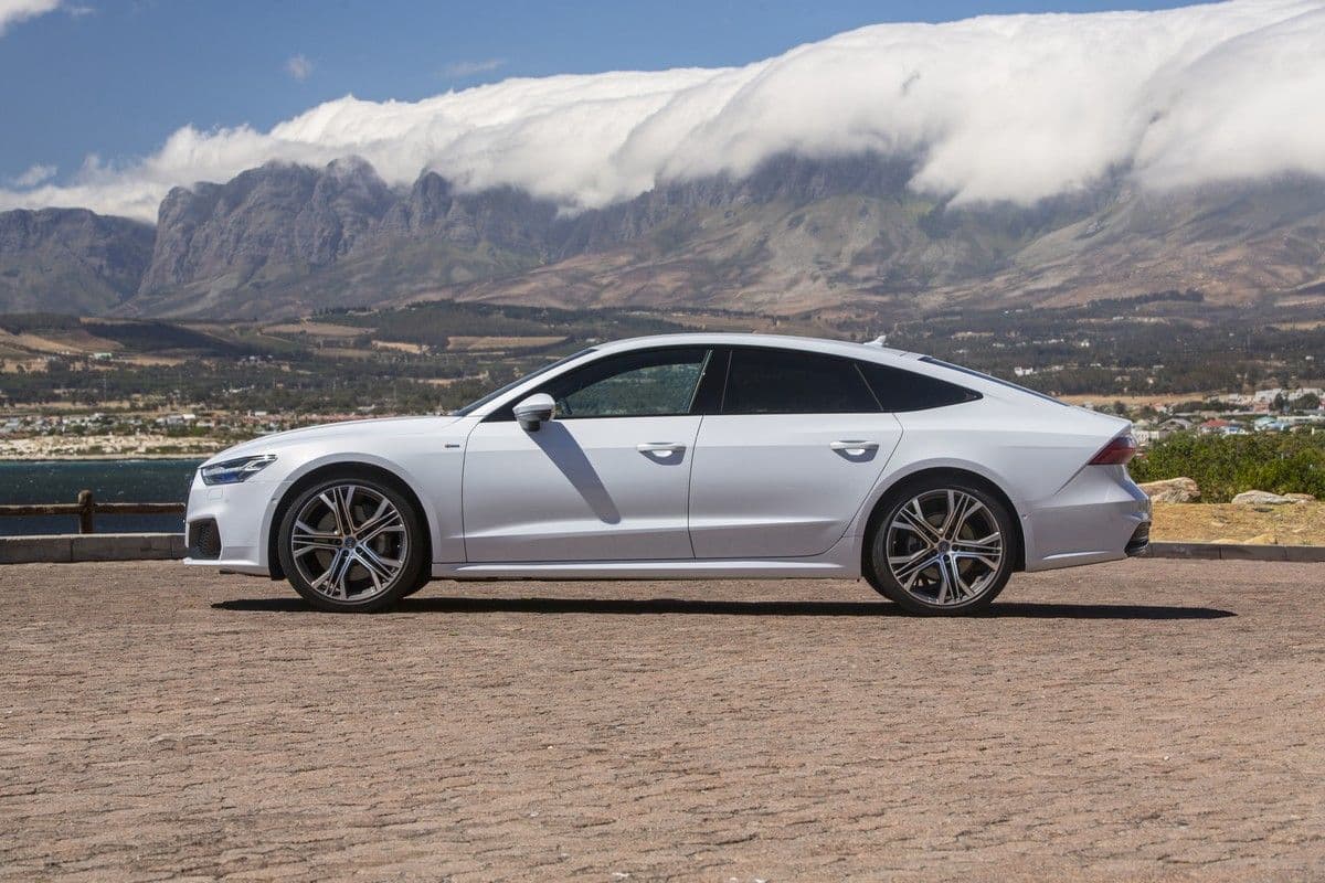 2022 Audi A7 Sportback 45 TFSI quattro (245 HP) — photo 14
