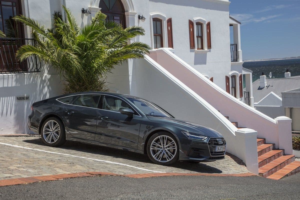2022 Audi A7 Sportback 45 TFSI quattro (245 HP) — photo 17