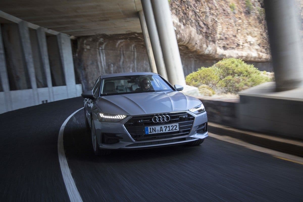 2022 Audi A7 Sportback 45 TFSI quattro (245 HP) — photo 2