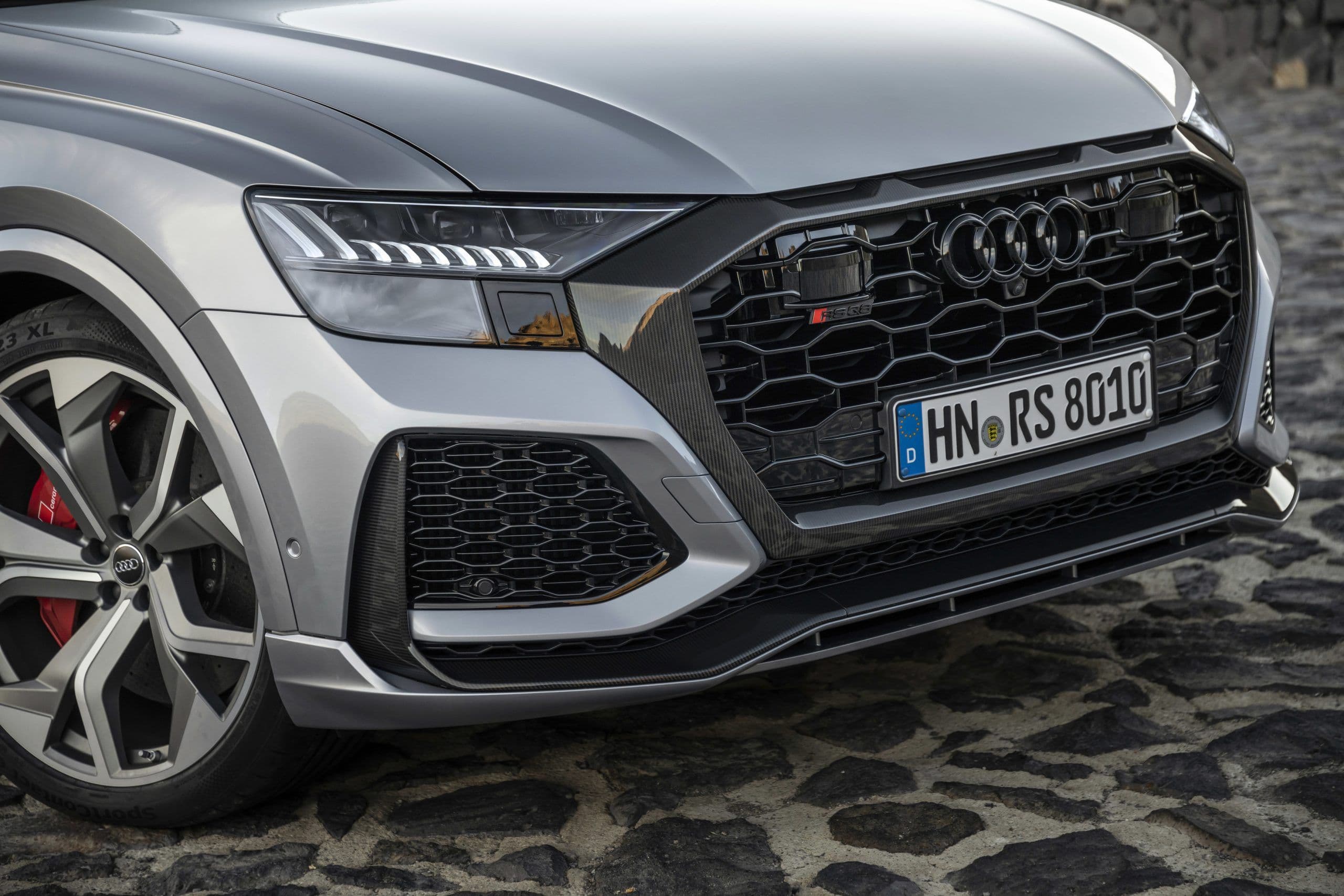 Vehicle gallery image 12