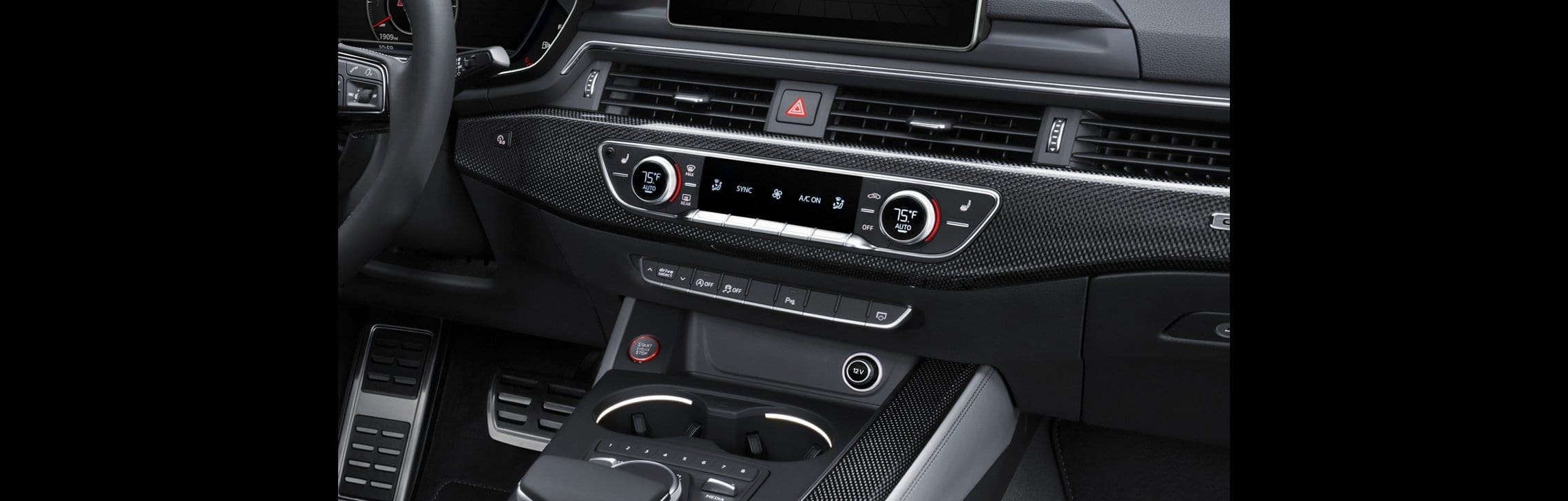 Vehicle gallery image 11