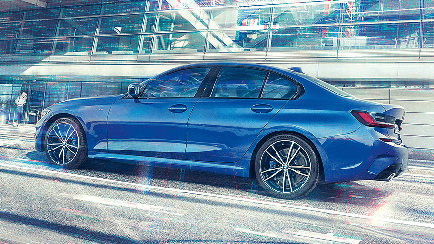 2022 BMW 3 Series Sedan 330i — photo 8