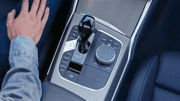 2022 BMW 3 Series Sedan 330i — photo 13