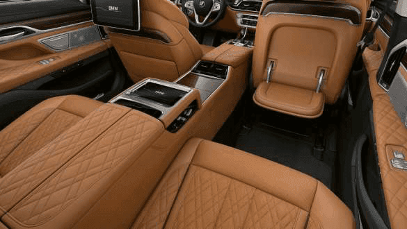 Vehicle gallery image 16