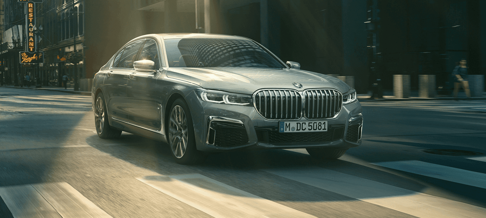 Vehicle gallery image 18