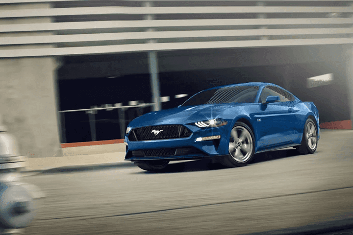2022 Ford Mustang 2.3L EcoBoost Fastback Premium — photo 11