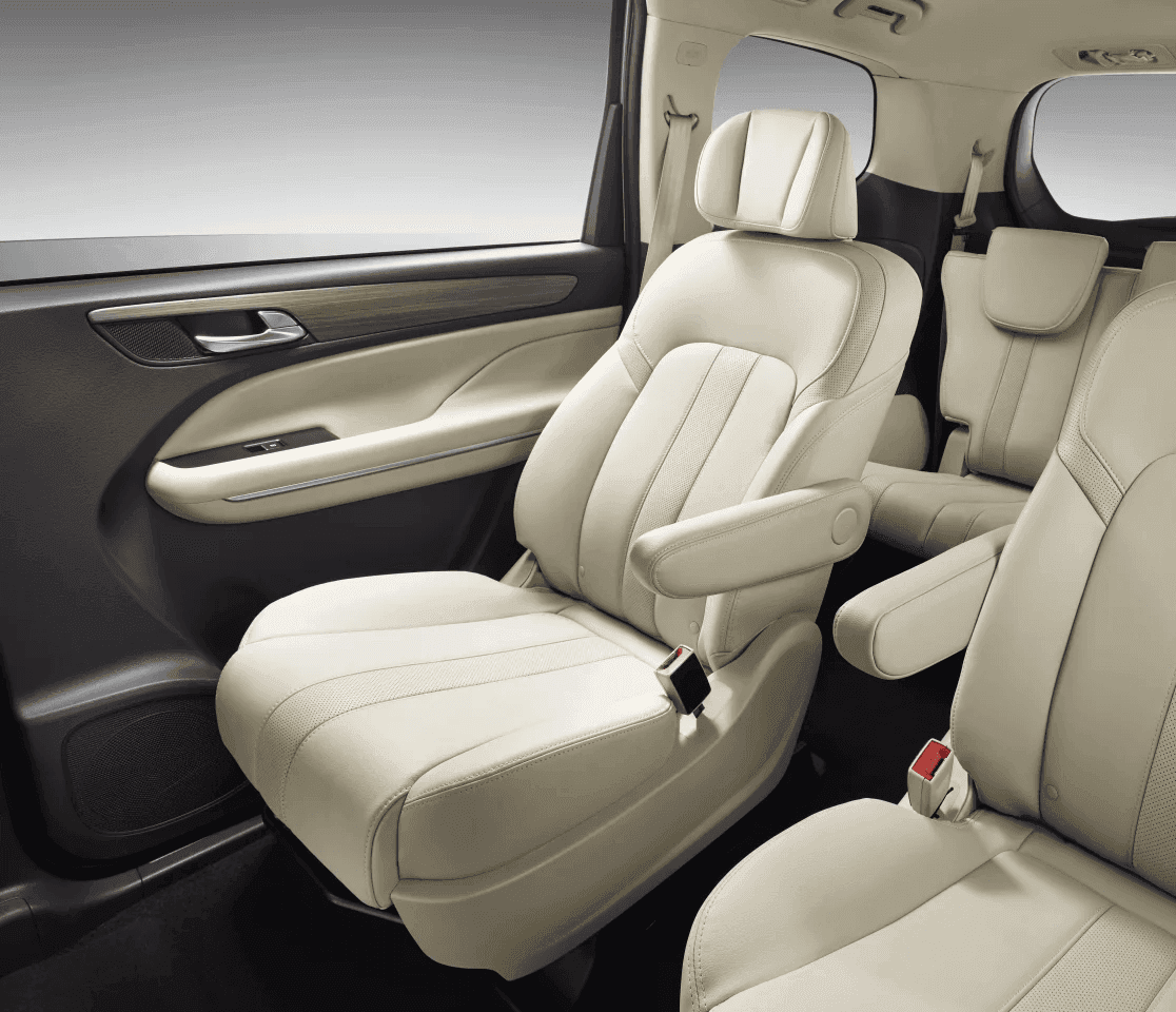 Vehicle gallery image 6