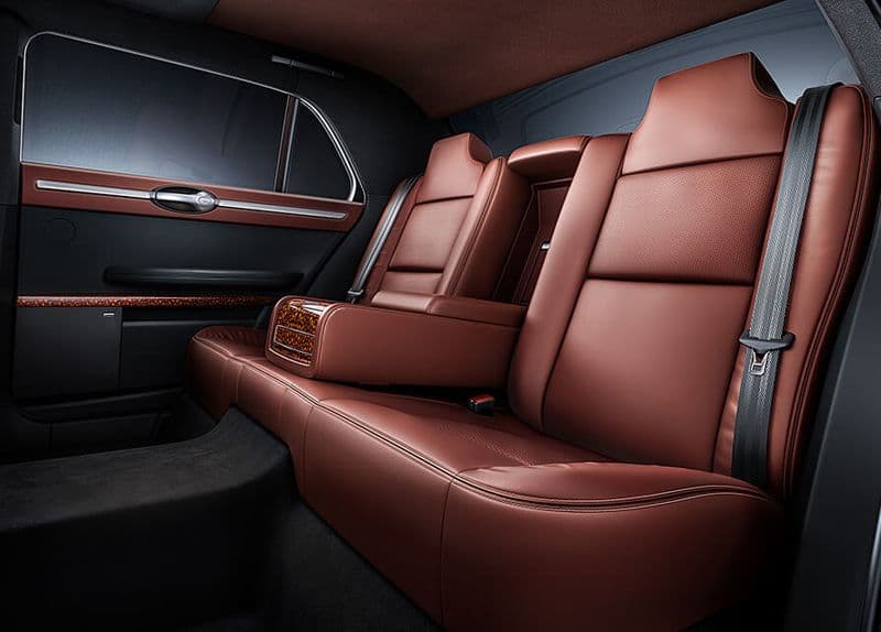 Vehicle gallery image 16