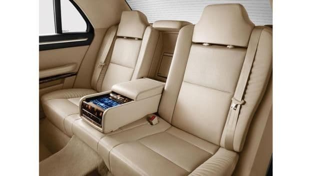 Vehicle gallery image 21