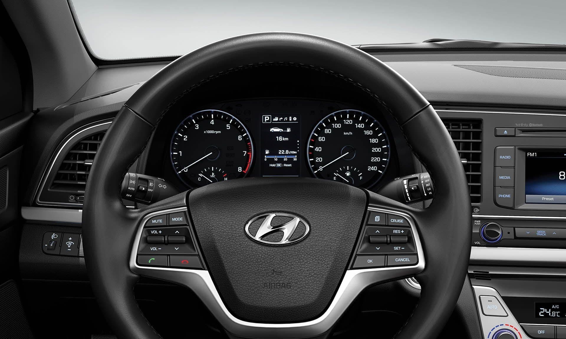 2022 Hyundai Elantra 1.6L Smart — photo 6