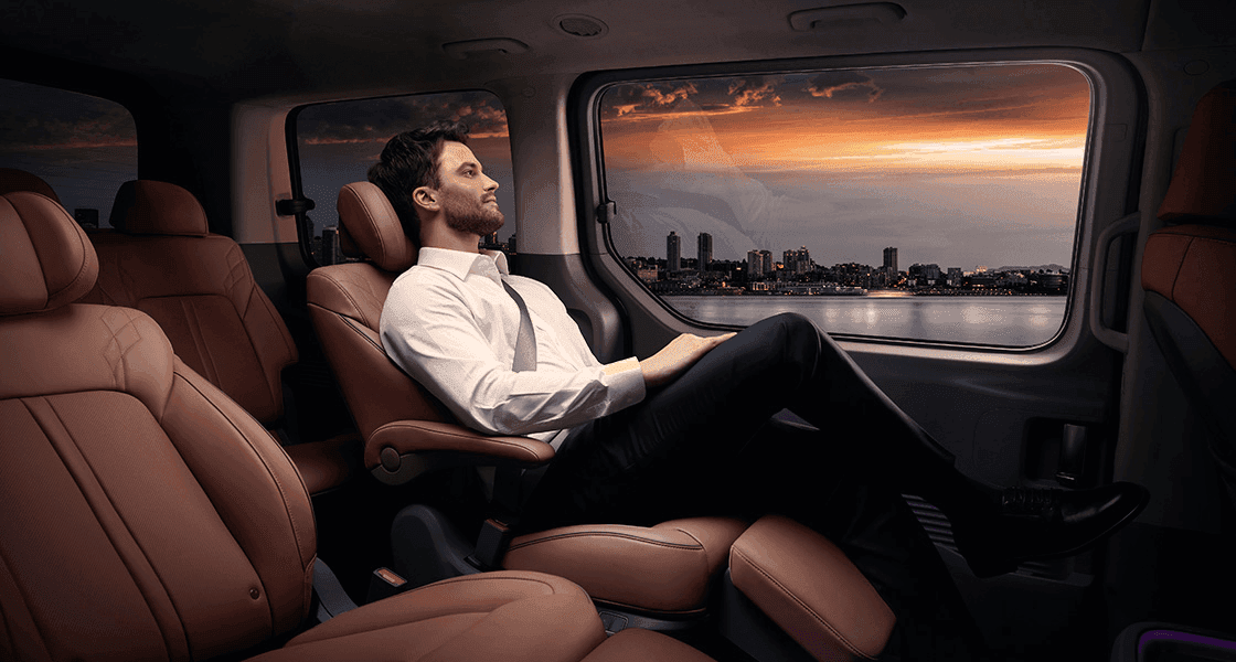 2022 Hyundai Staria 3.5L Van (3 Seater) — photo 19