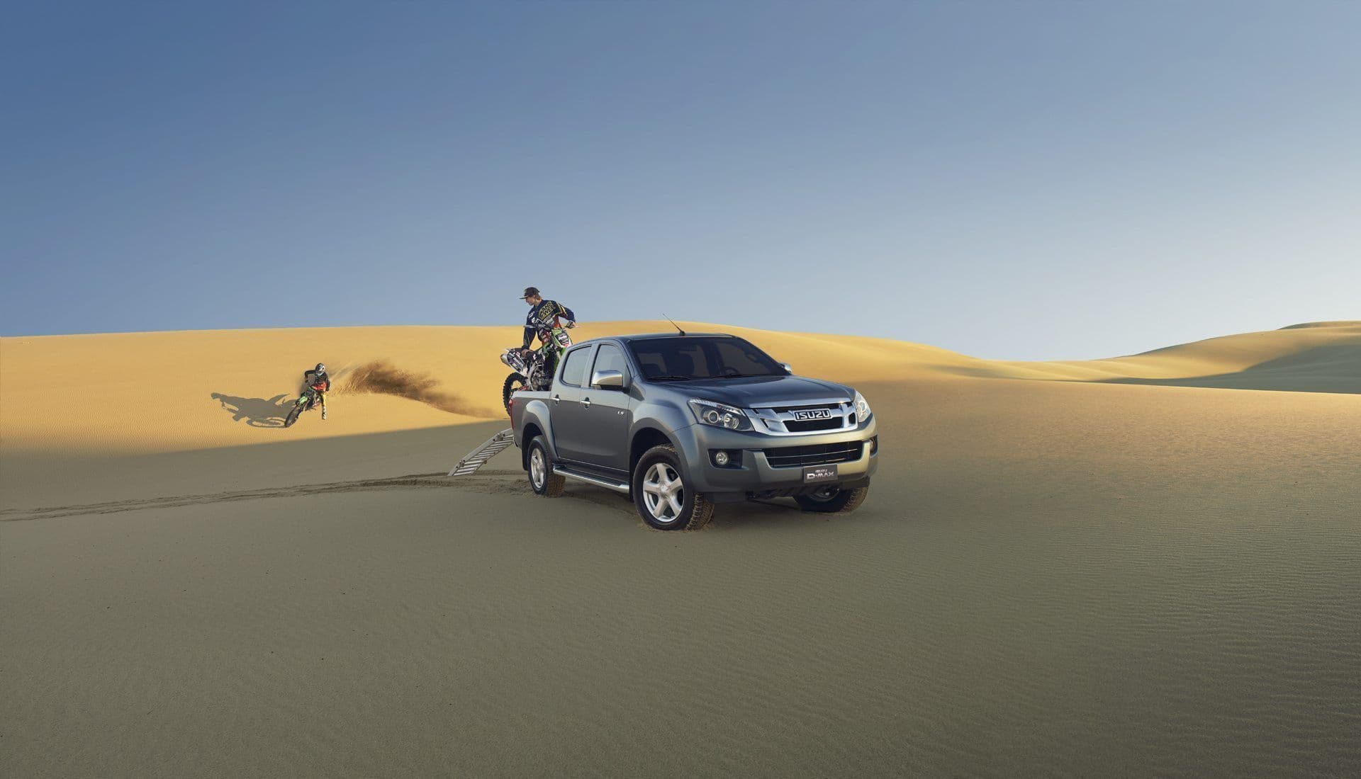 Vehicle gallery image 25