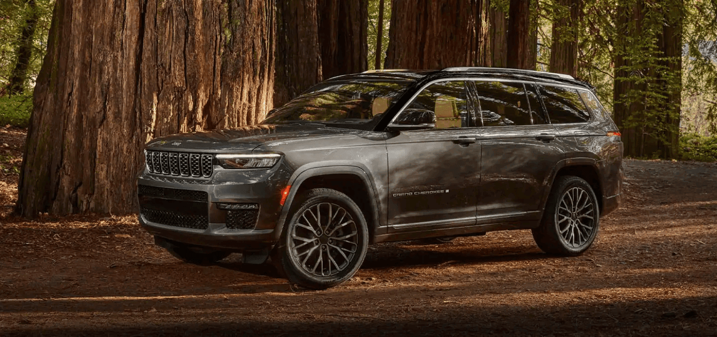 2022 Jeep Grand Cherokee L 3.6L Laredo 4x2 — photo 2