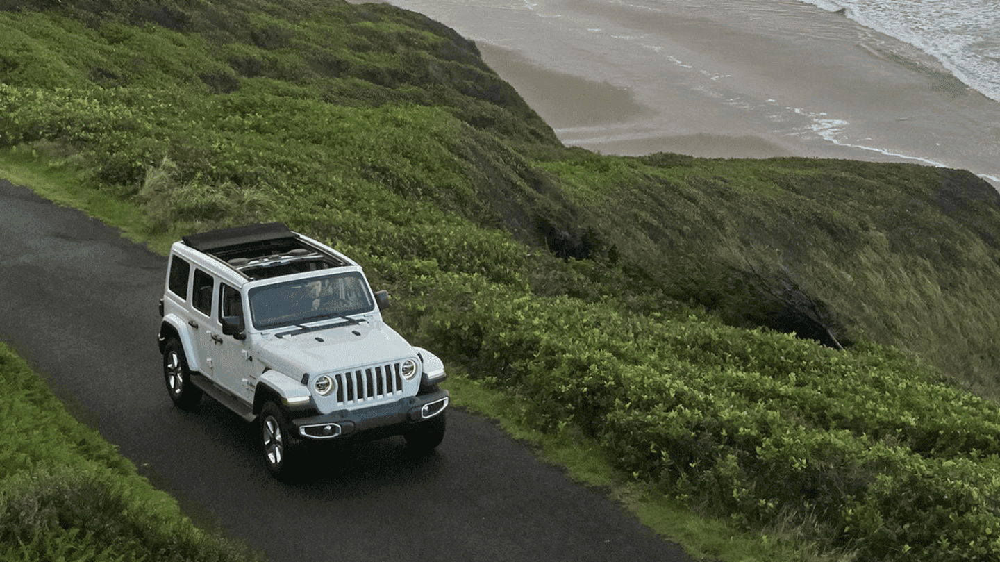 2022 Jeep Wrangler 3.6L V6 Sport (2-Door) — photo 2