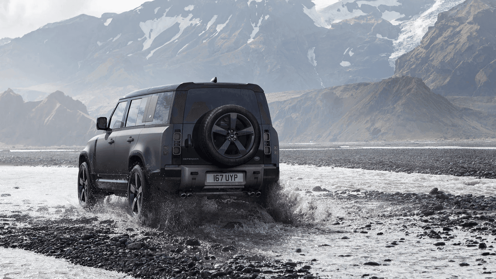 2022 Land Rover Defender 90 SE Base (P300) — photo 18