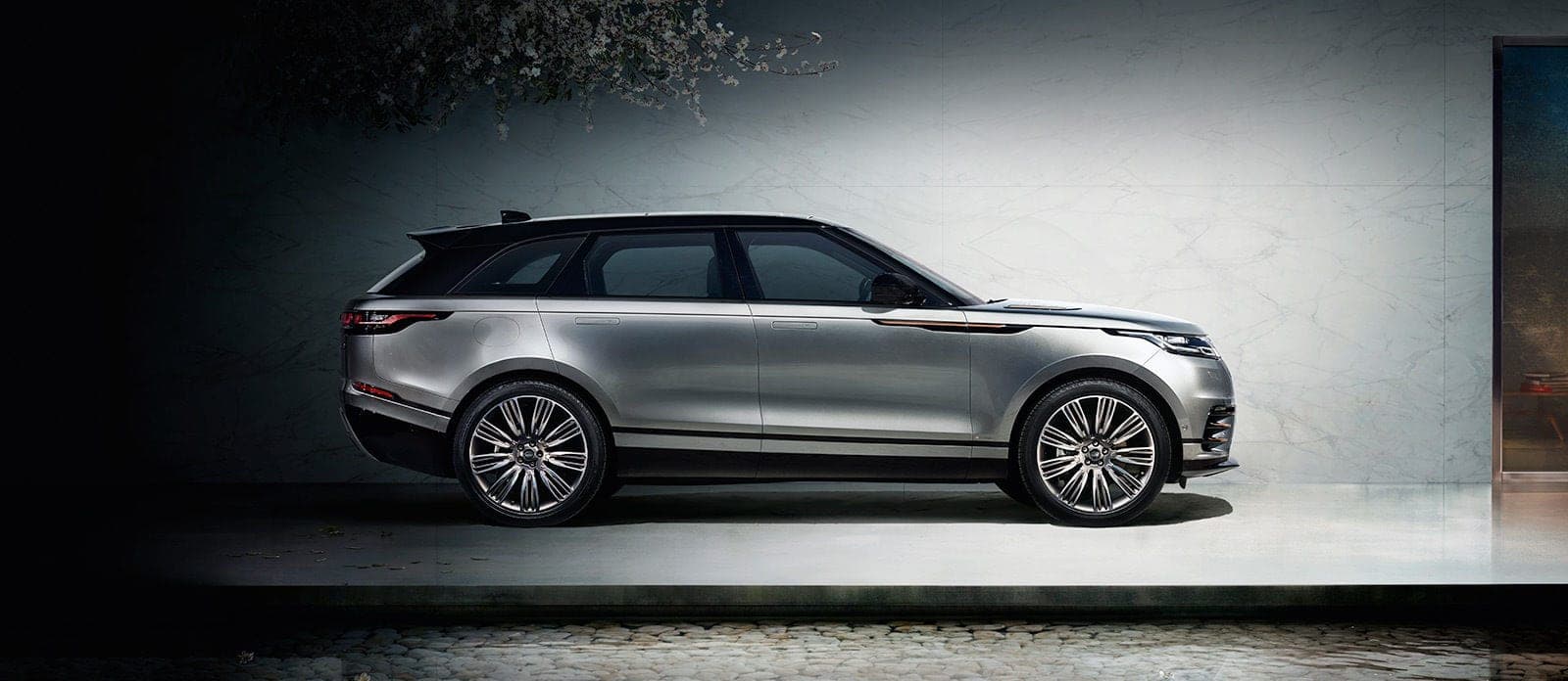 Vehicle gallery image 13