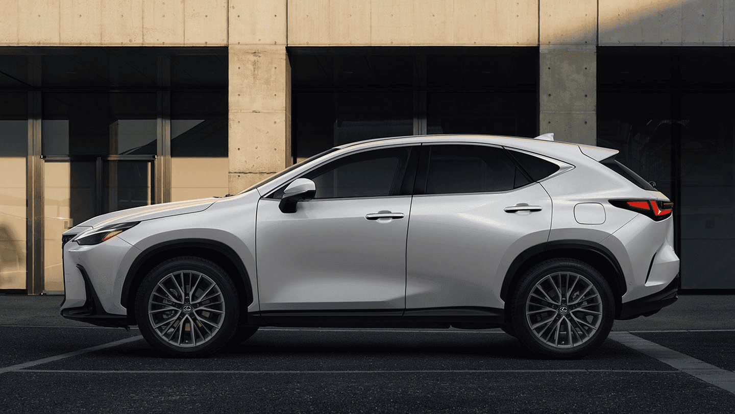 2022 Lexus NX 350 Premier AWD — photo 9