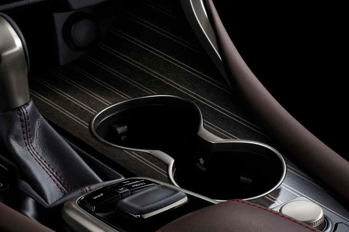 2022 Lexus RX 450h Premier — photo 23