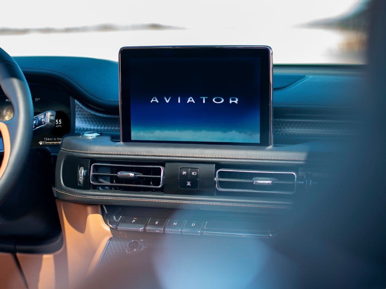 2022 Lincoln Aviator 3.0T V6 Base — photo 18
