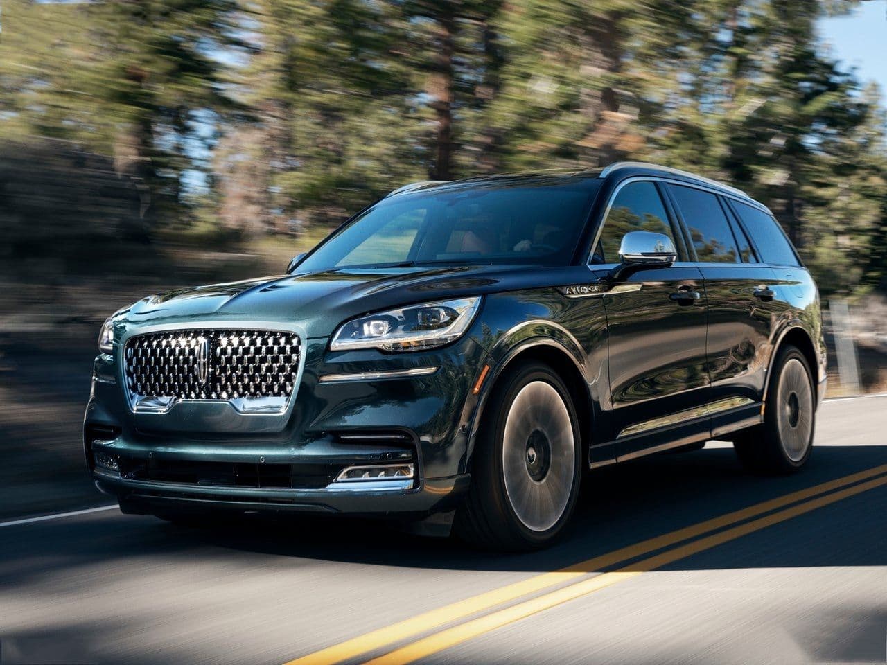 2022 Lincoln Aviator 3.0T V6 Base — photo 3
