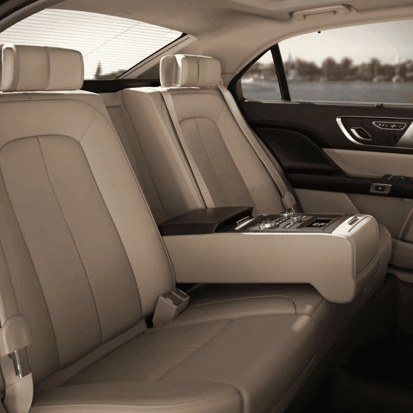 Vehicle gallery image 6