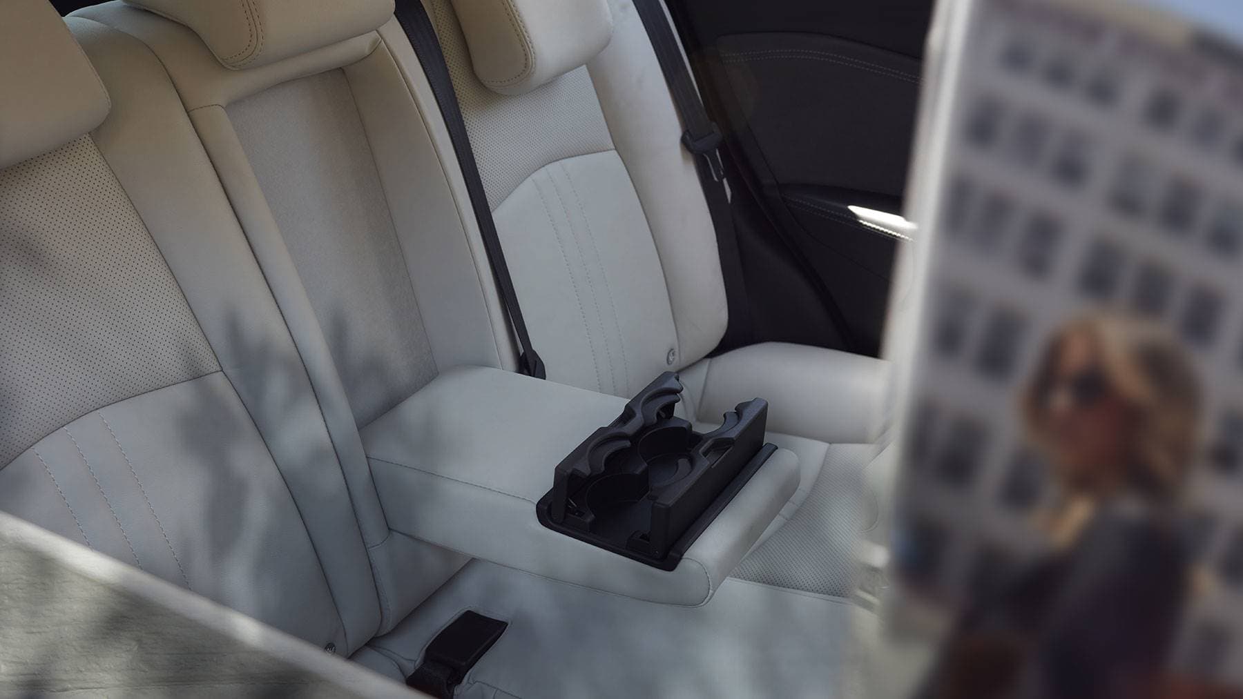 Vehicle gallery image 26