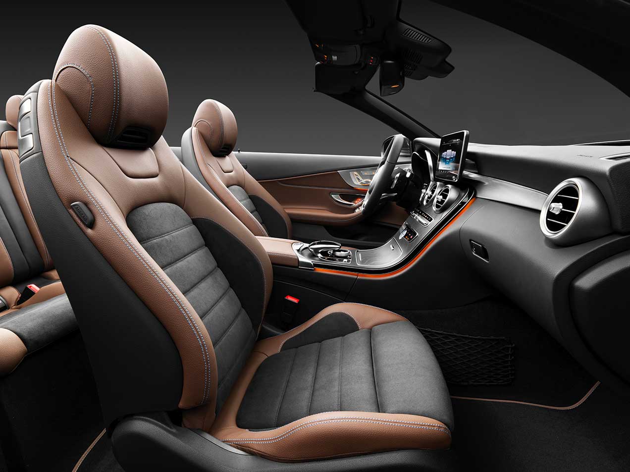 Vehicle gallery image 5