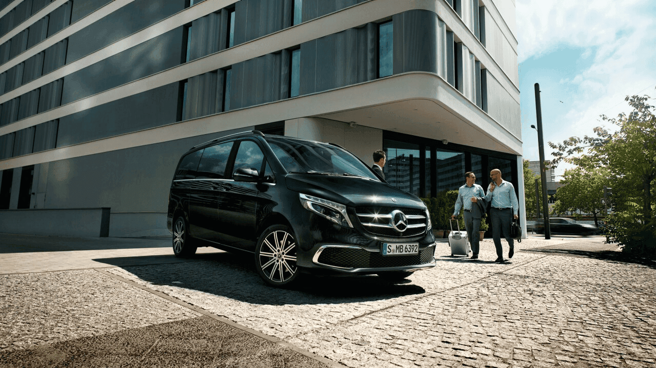 2022 Mercedes-Benz V Class Standard — photo 12