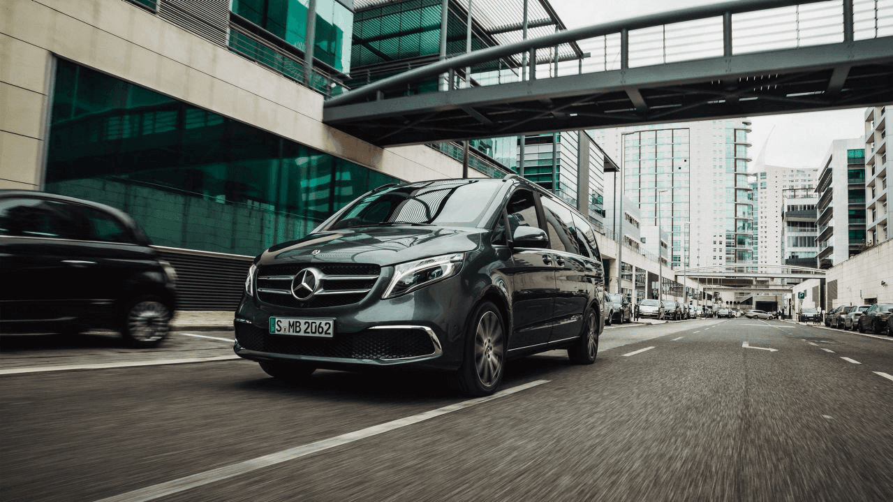 2022 Mercedes-Benz V Class Standard — photo 16