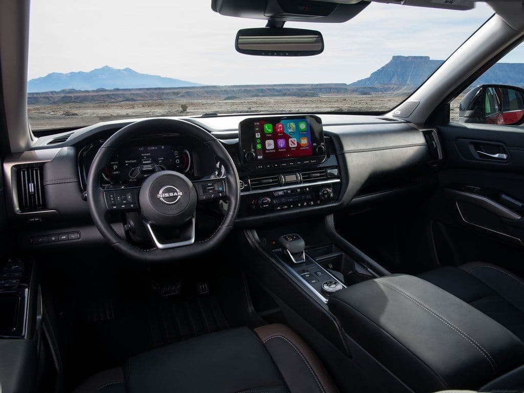 2022 Nissan Pathfinder 3.5L SV 2WD — photo 18