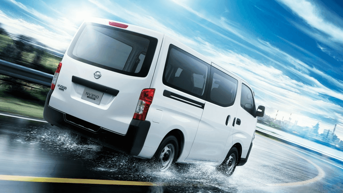 2022 Nissan Urvan MICROBUS 4 DOORS, 13 SEATER M/T, HIGH ROOF — photo 6